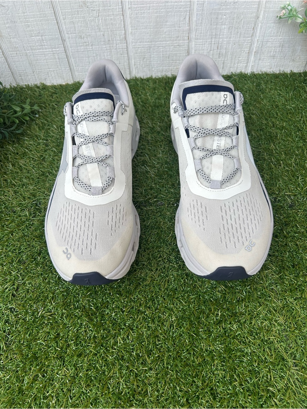 On Running Cloudmonster Ivory | Midnight men size 10 gently used - Picture 12 of 16